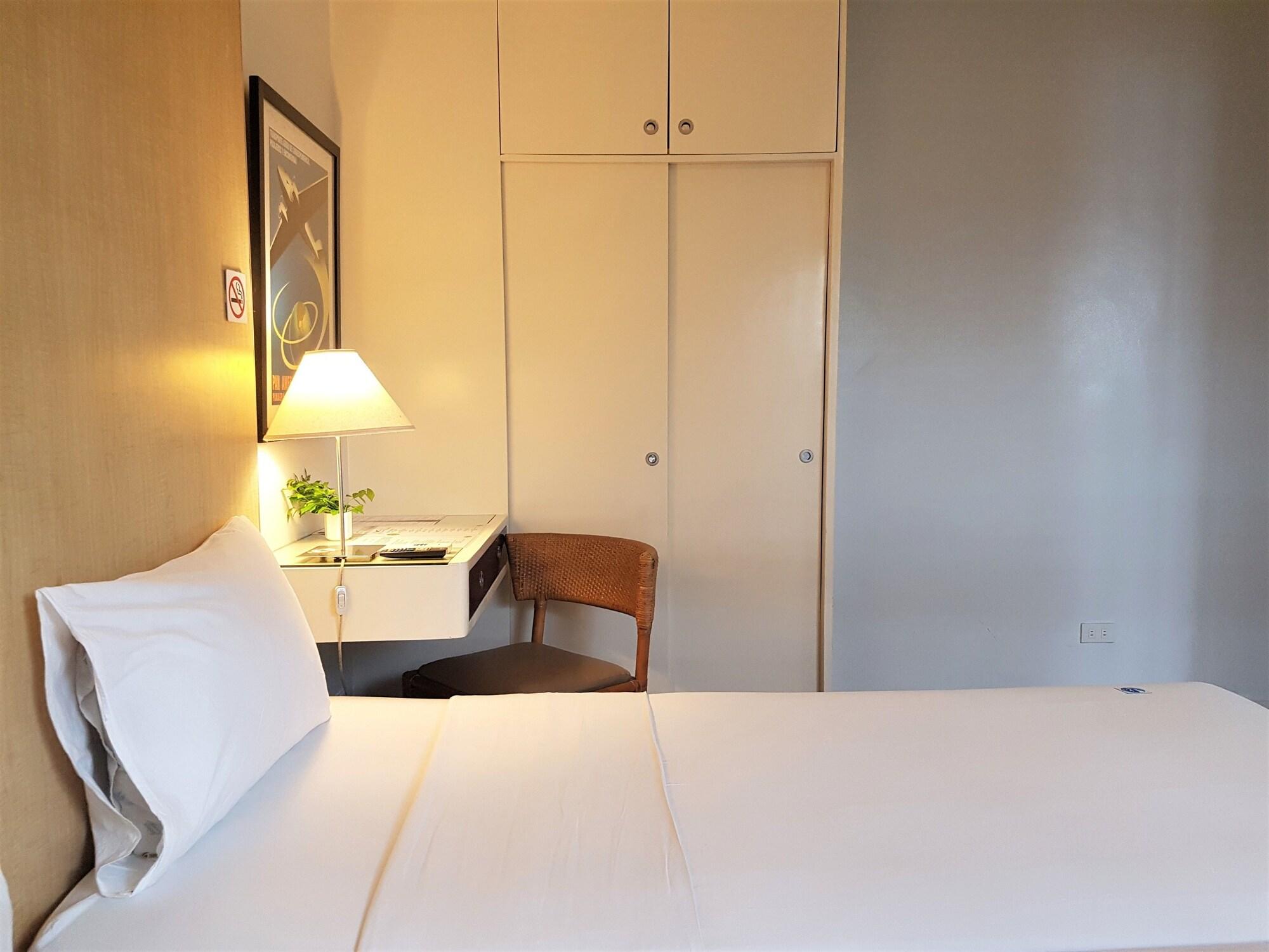 The Clipper House, Poblacion Makati Manila Eksteriør bilde