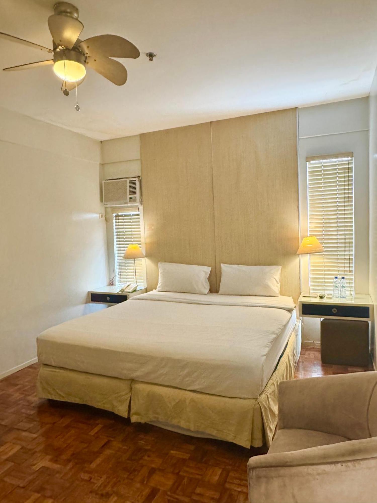 The Clipper House, Poblacion Makati Manila Rom bilde