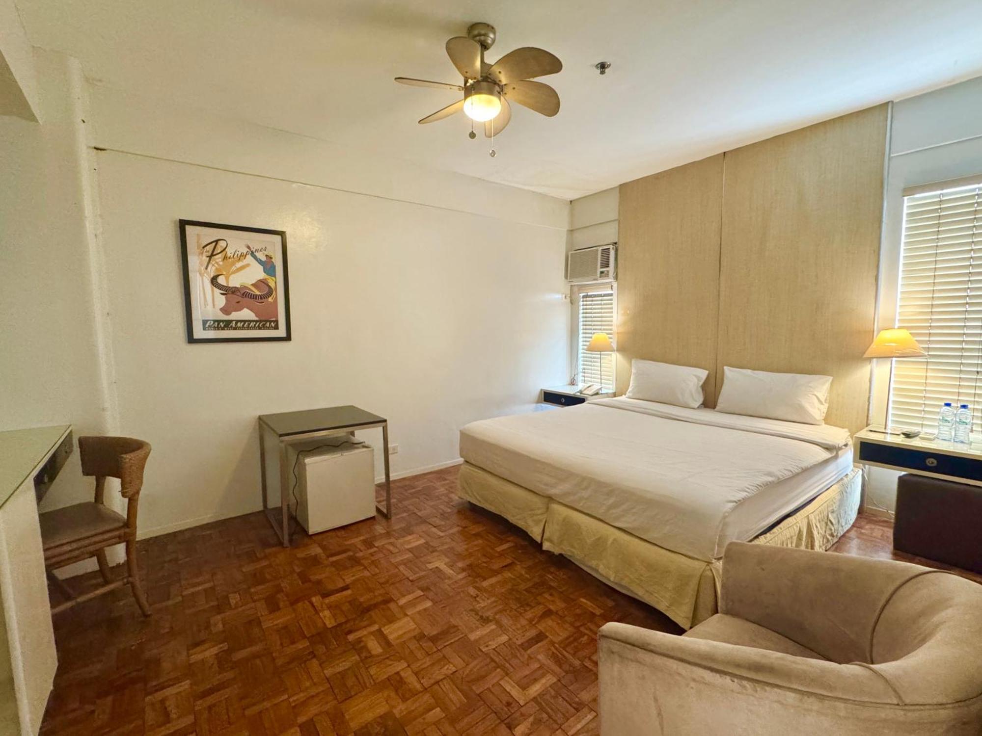 The Clipper House, Poblacion Makati Manila Rom bilde