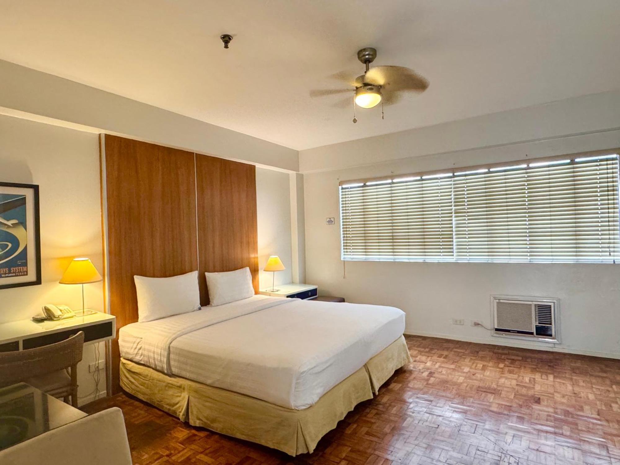 The Clipper House, Poblacion Makati Manila Rom bilde